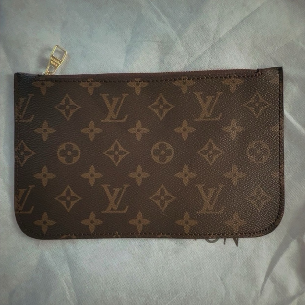Louis Vuitton Monogram Clutch